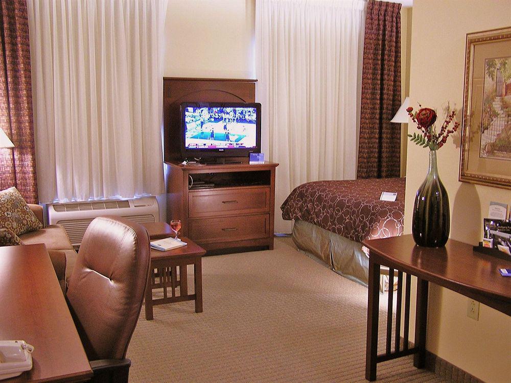 Staybridge Suites Harrisburg-Hershey By Ihg Szoba fotó